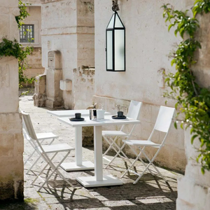 Square Outdoor Dining Table | Unopiu Conrad | Italianfurniture.com