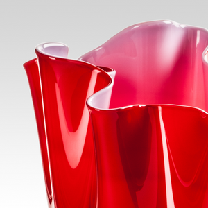 Wrinkled Glass Vase | Venini Fazzoletto | Italianfurniture.com