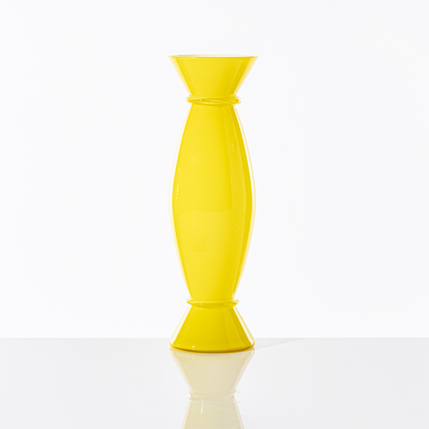 Contemporary Glass Vase | Venini Acco | Italianfurniture.com