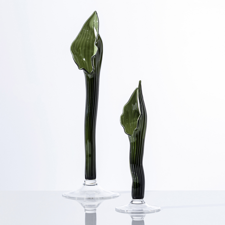 Green Glass Lanceolate Vase | Venini Chrysalis | Italianfurniture.com