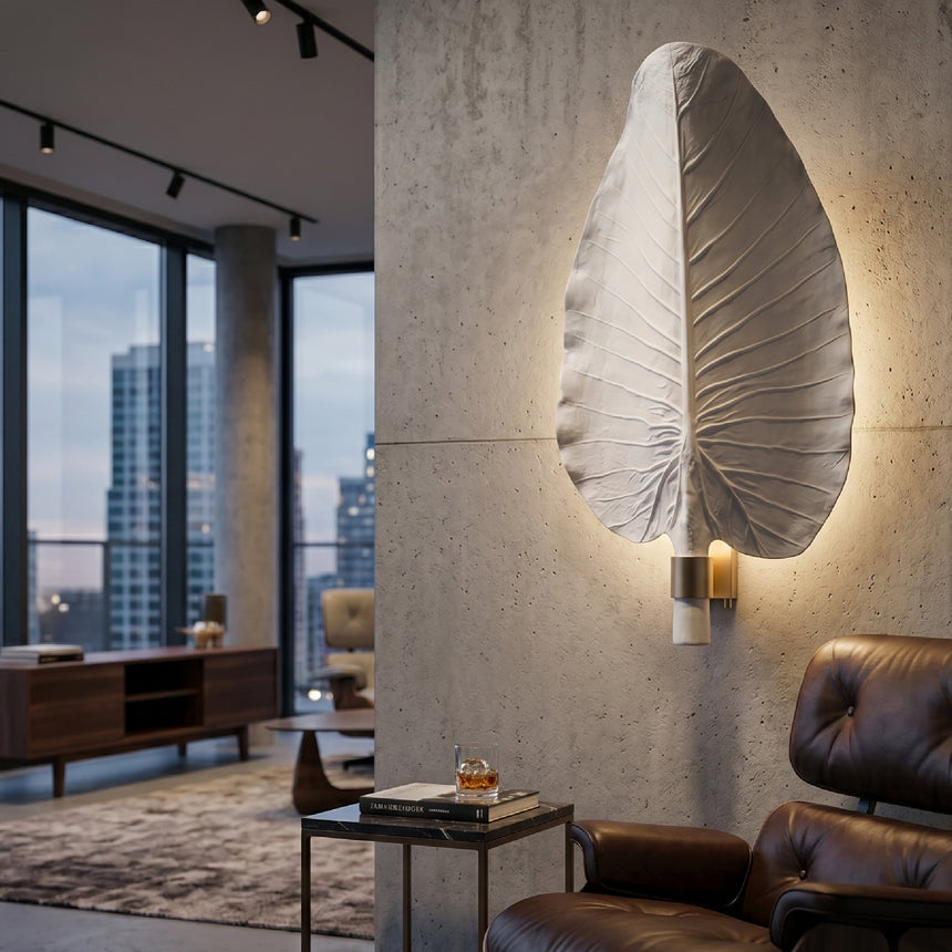 Leaf-Shaped Porcelain Wall Lamp | Villari Acapulco